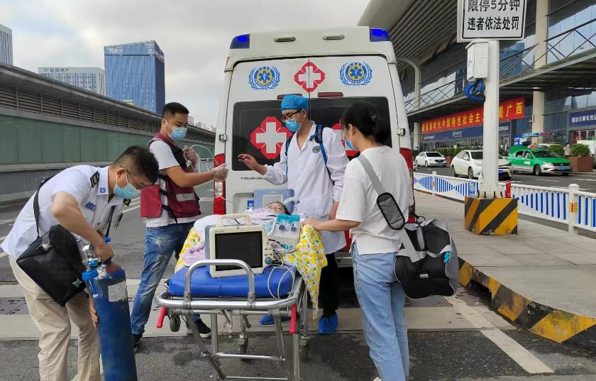 德安县救护车出租公司